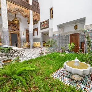 Pensión Mahal 